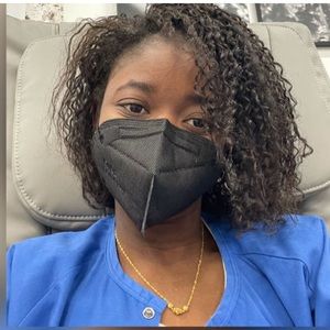 Meet your Posher, Myka